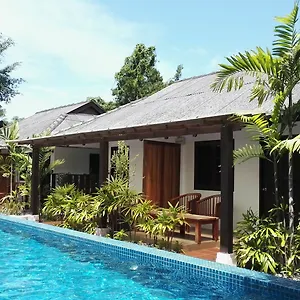 Tropical 2* Langkawi